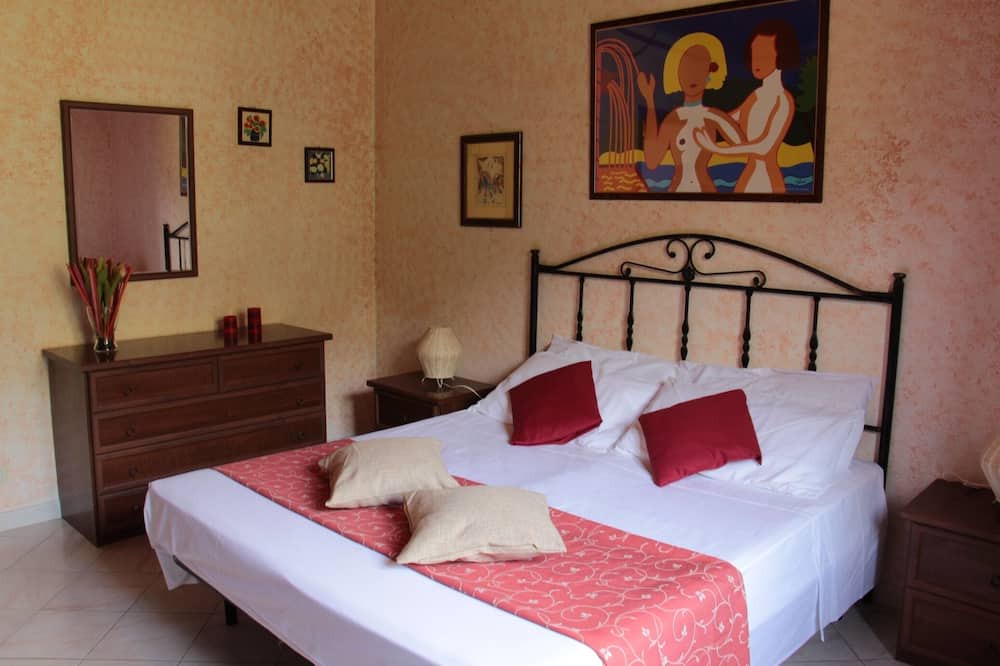 Photo of Bedroom in Noto