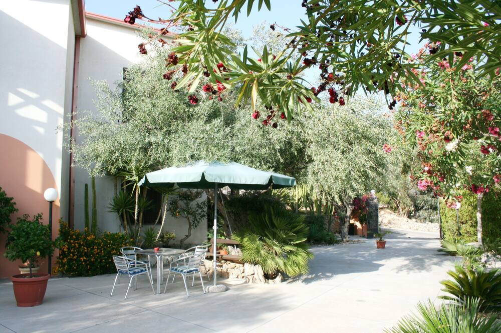 Photo of Outdoor in Noto