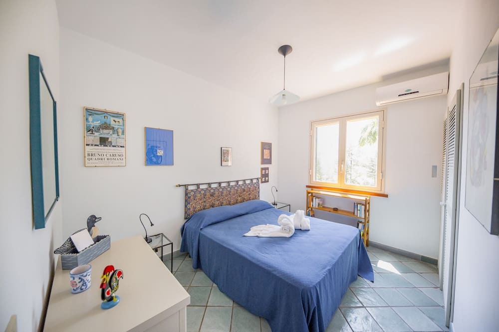 Photo of Bedroom in Capo