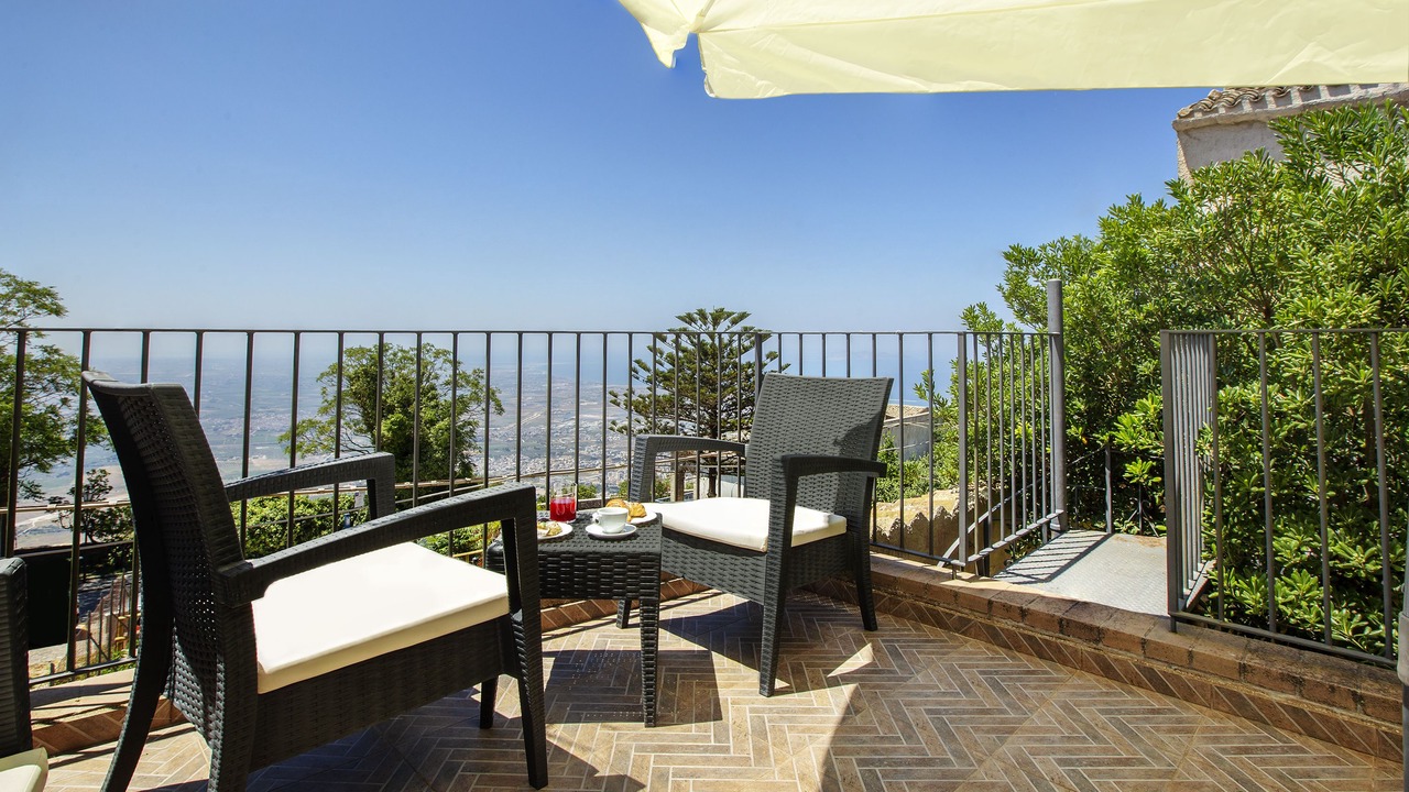 Photo of Patio Balcony in Erice