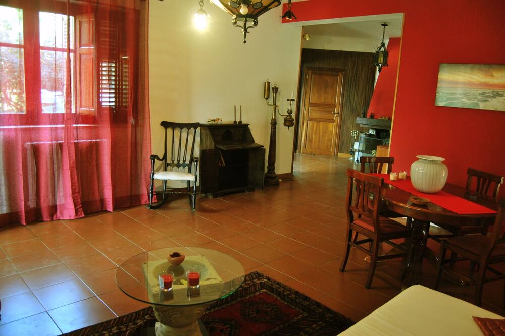Photo of Livingroom in Sferracavallo