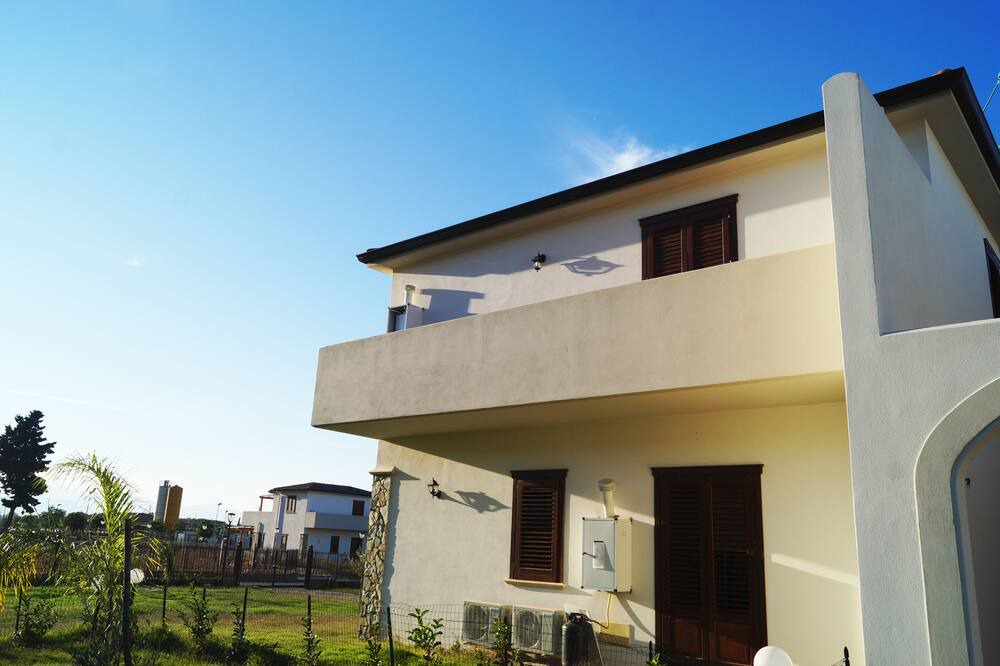 Photo of Outdoor in Campofelice di Roccella