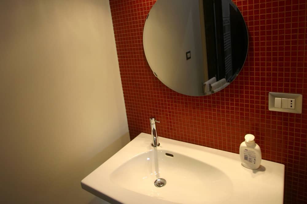 Photo of Bathroom in Trecastagni