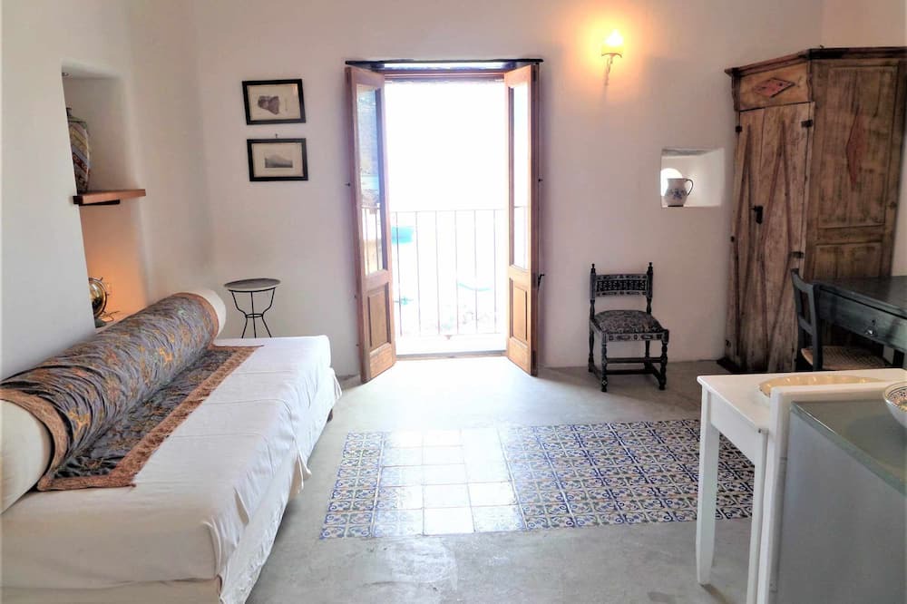 Photo of Bedroom in Malfa
