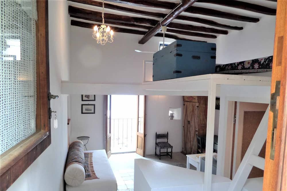 Photo of Livingroom in Malfa