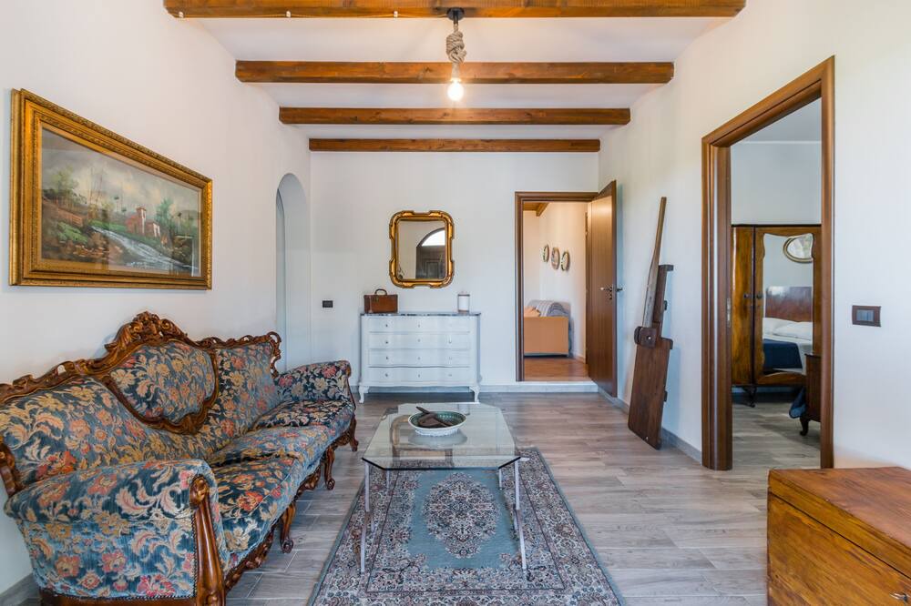 Photo of Livingroom in Avola