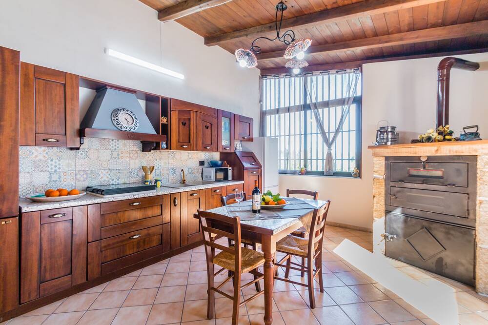 Photo of Kitchen in Avola