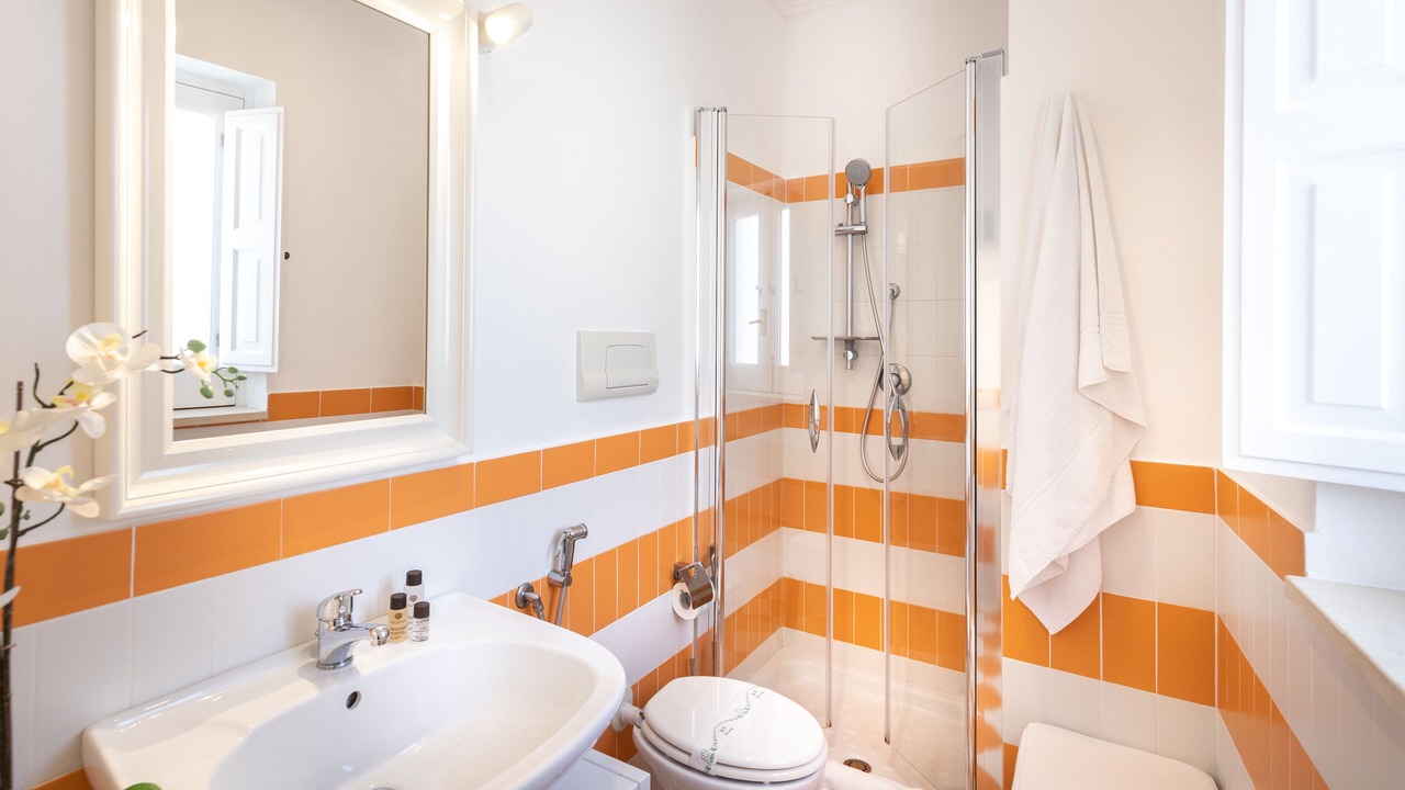 Photo of Bathroom in Ortigia