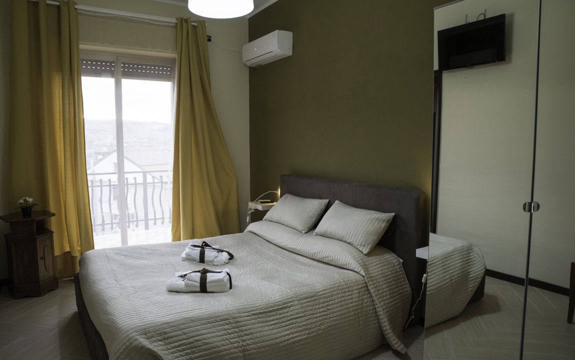 Photo of Bedroom in Valguarnera Caropepe