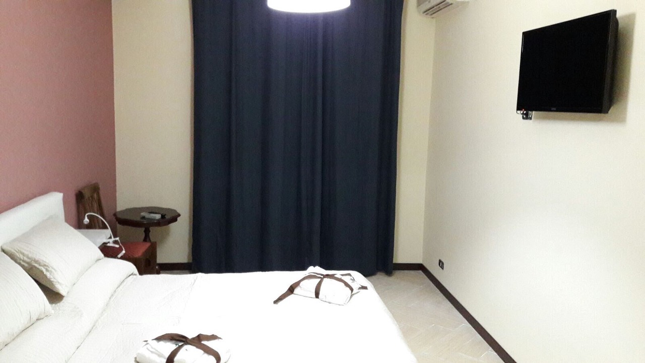 Photo of Bedroom in Valguarnera Caropepe