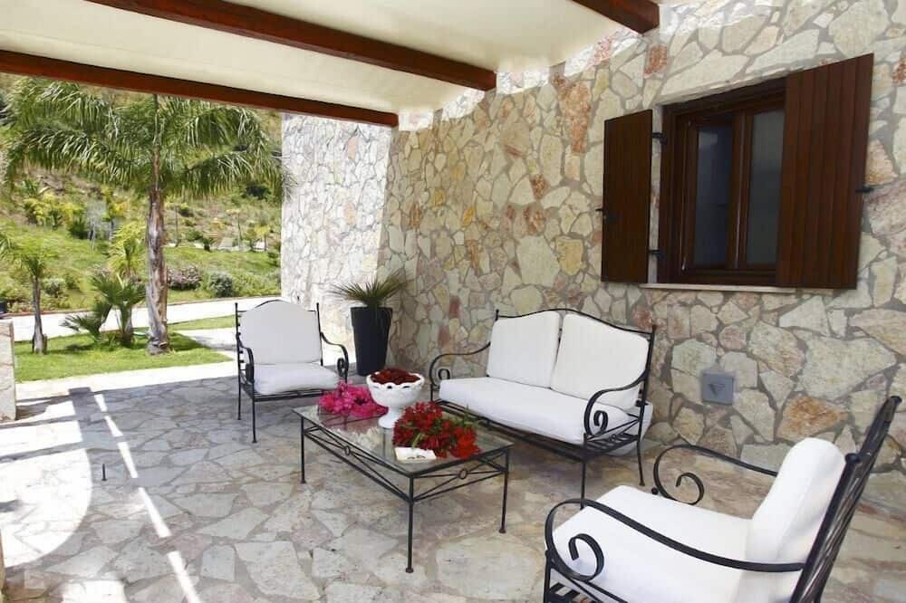 Photo of Patio Balcony in Gratteri