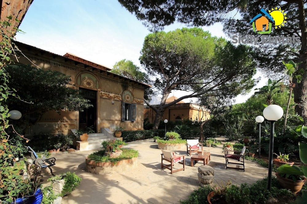 Photo of Outdoor in Sferracavallo