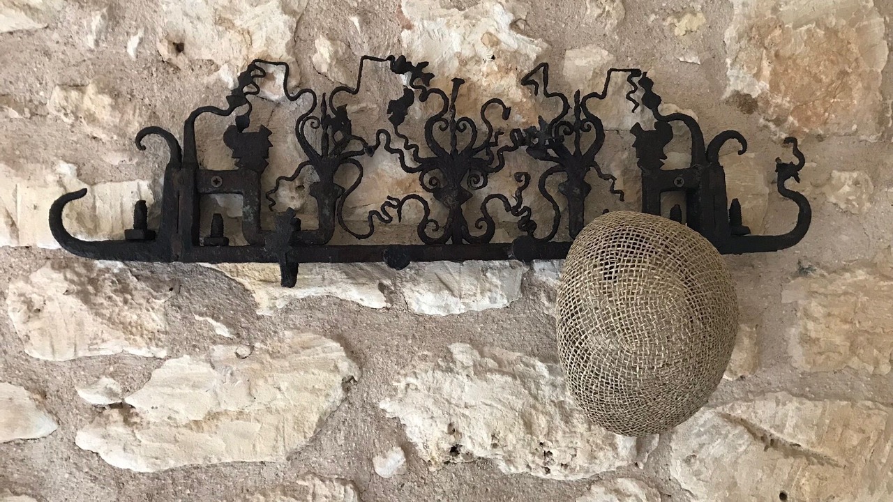 Photo of Others in Noto