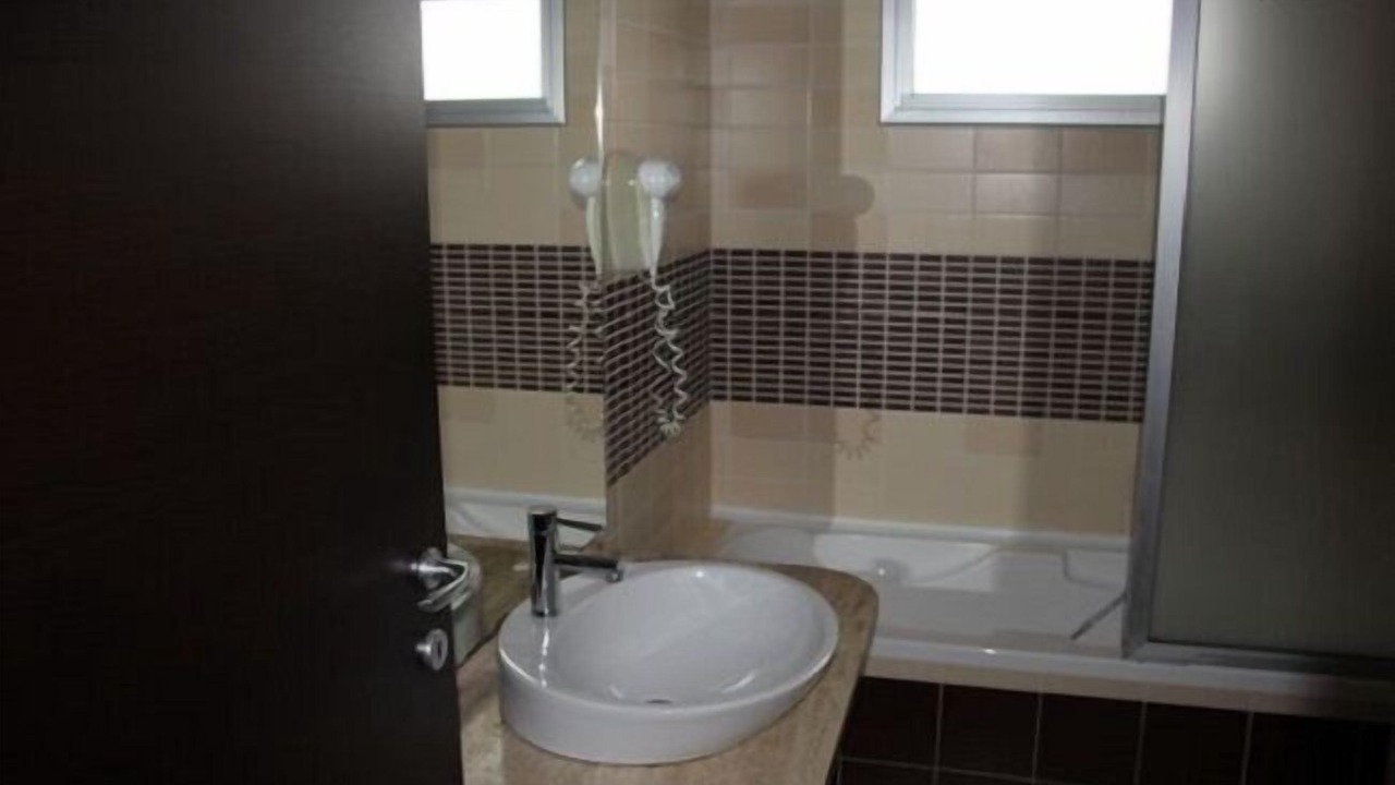 Photo of Bathroom in Solarino