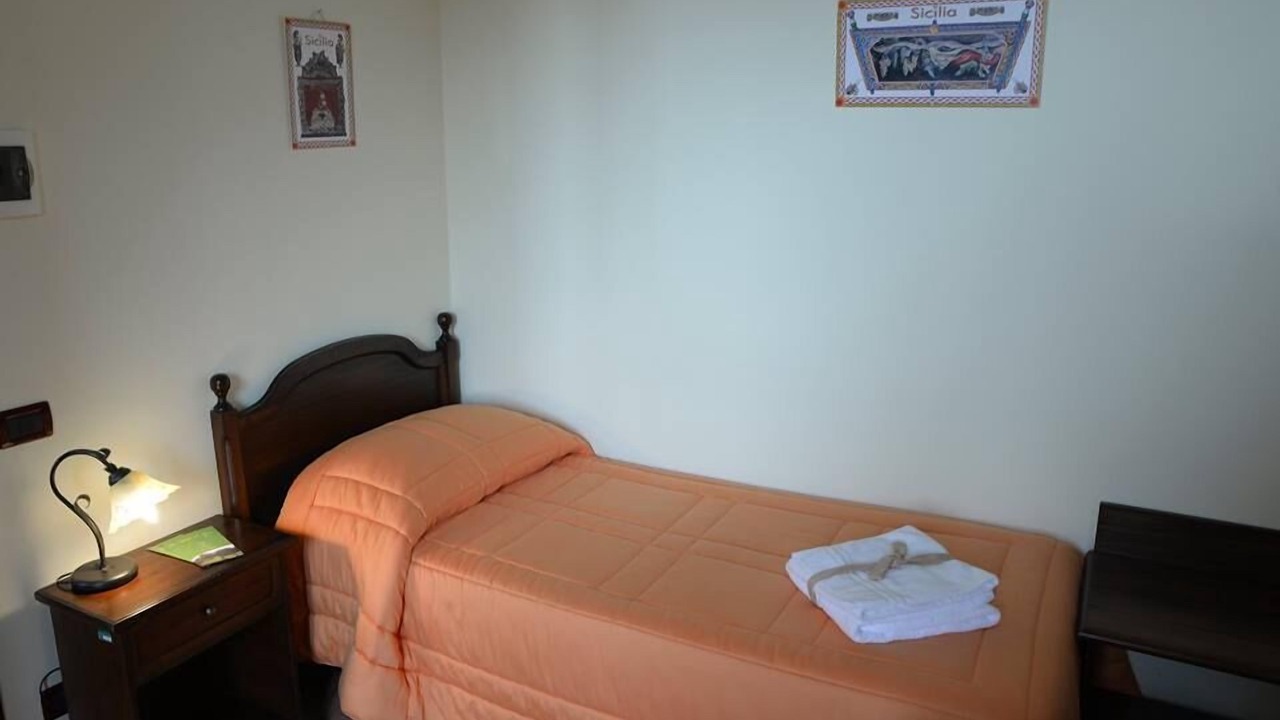 Photo of Bedroom in San Fratello