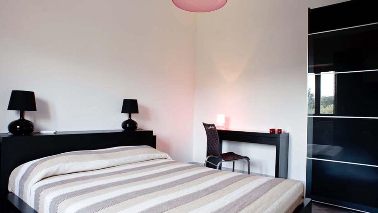 Photo of Bedroom in Patti