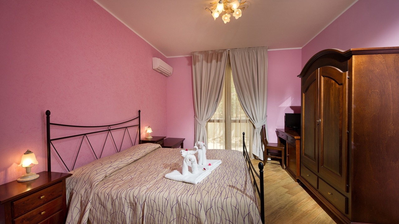 Photo of Bedroom in Castelluzzo