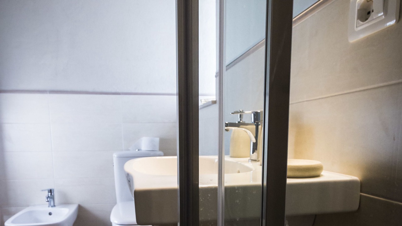 Photo of Bathroom in San Giorgio-Librino-San Giuseppe la Rena-Zia Lisa-Villaggio Sant'Agata