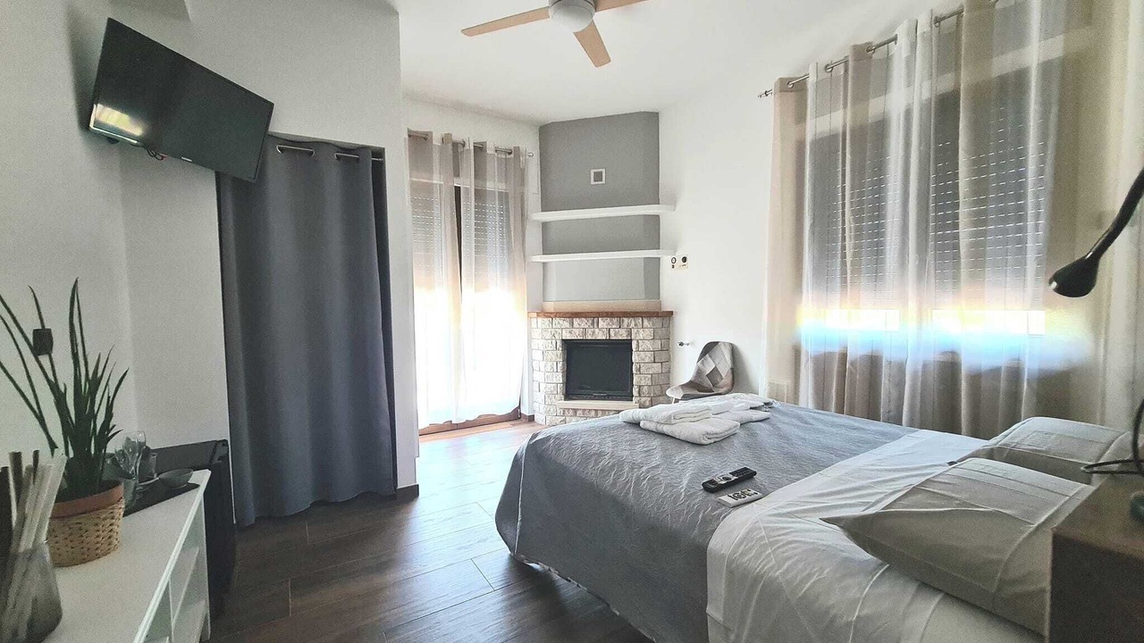 Photo of Bedroom in Arpaise