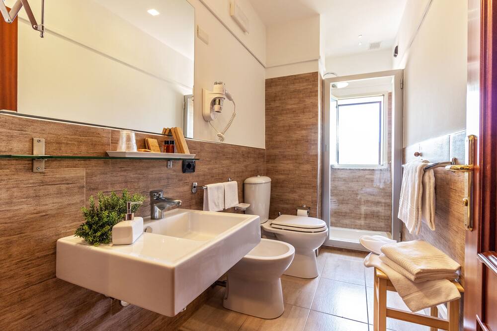Photo of Bathroom in Coste