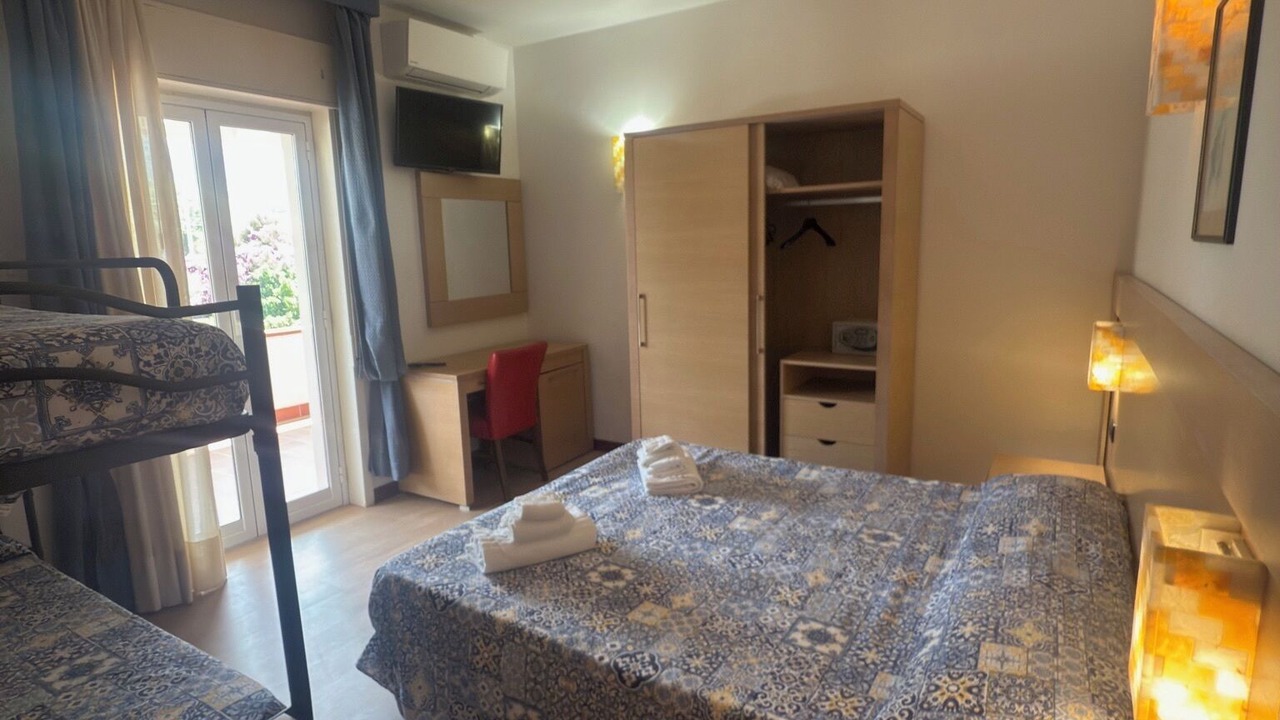 Photo of Bedroom in Mongiove