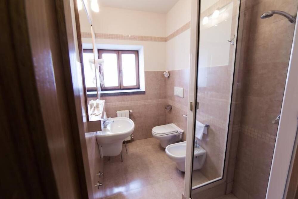 Photo of Bathroom in Nicolosi