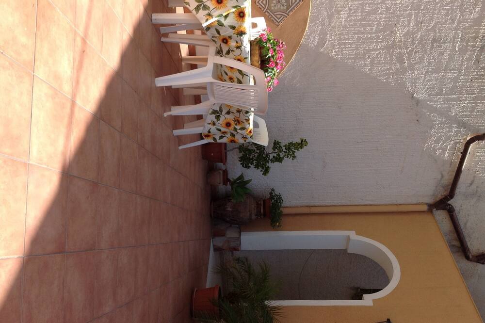 Photo of Outdoor in Mockarta