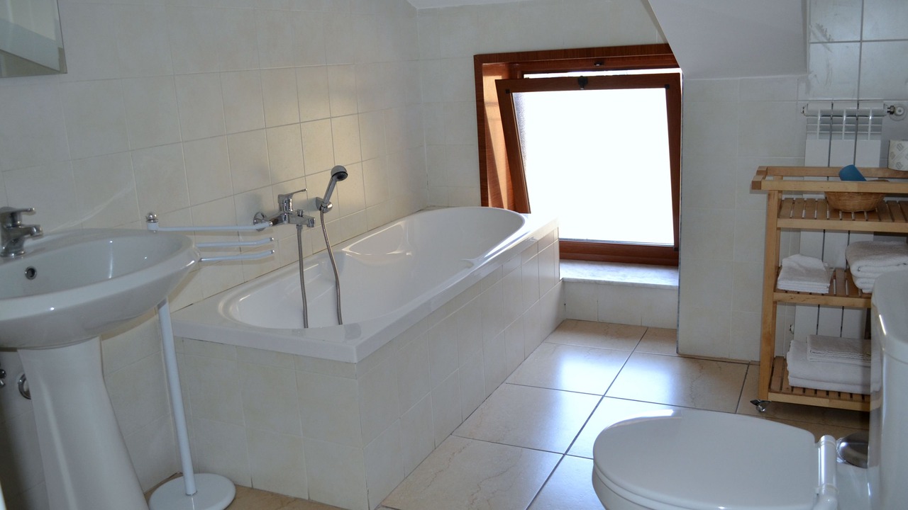 Photo of Bathroom in Paterno