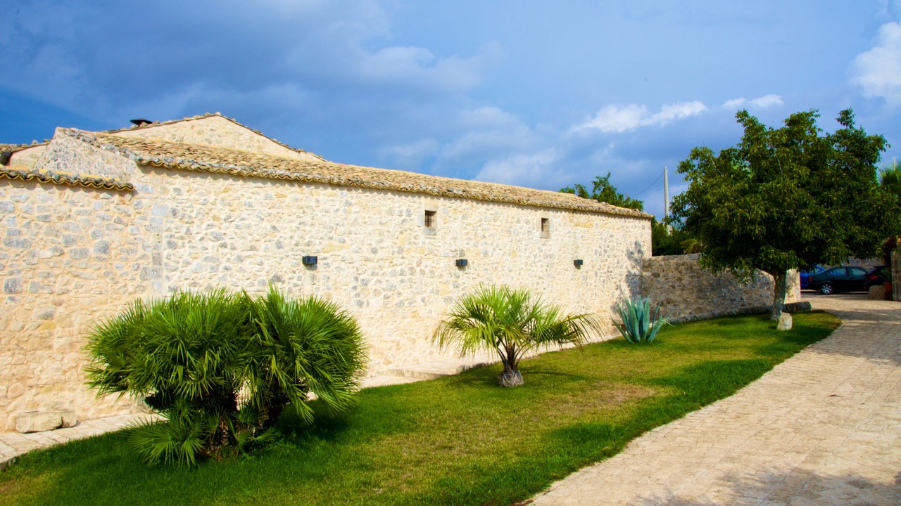 Photo of Outdoor in Cimilla II