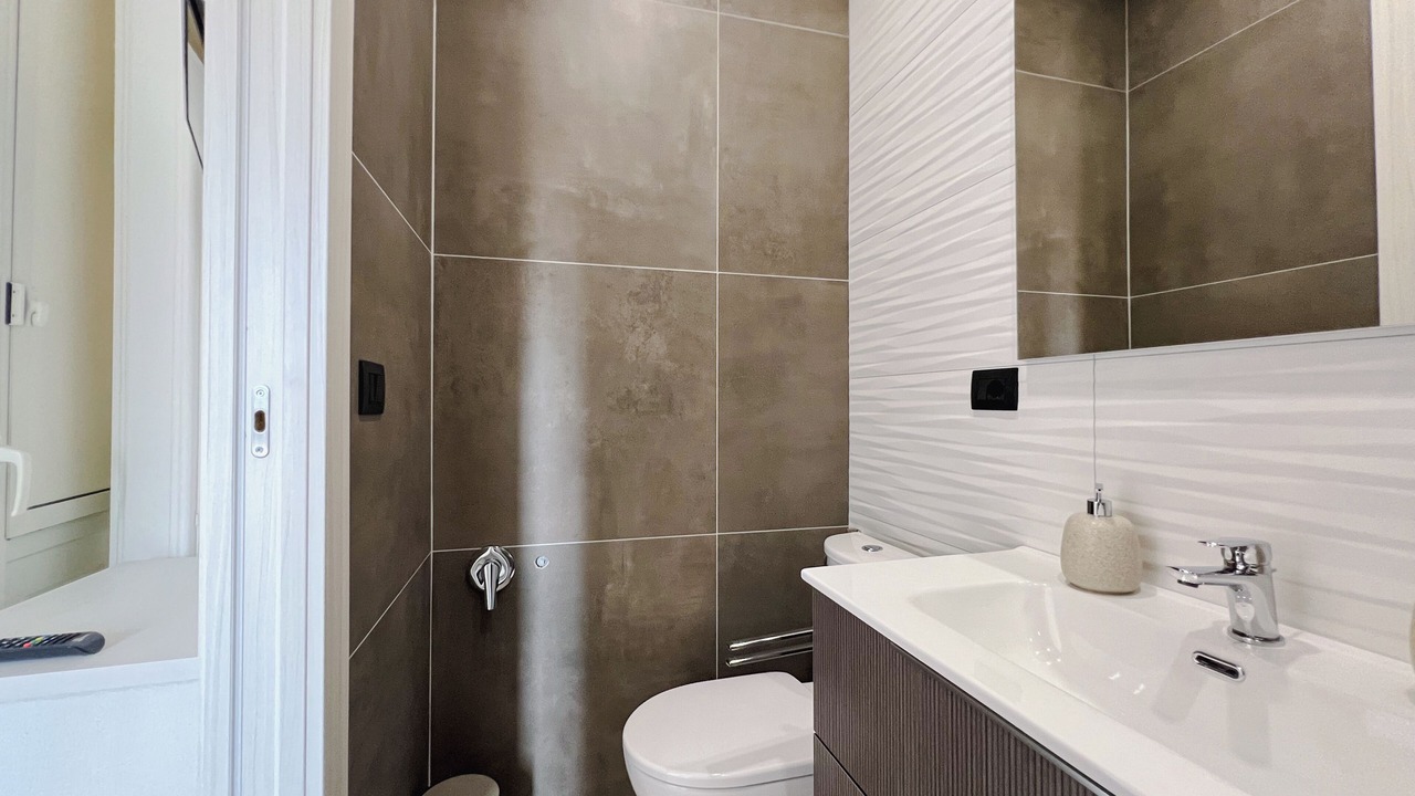 Photo of Bathroom in Pedara