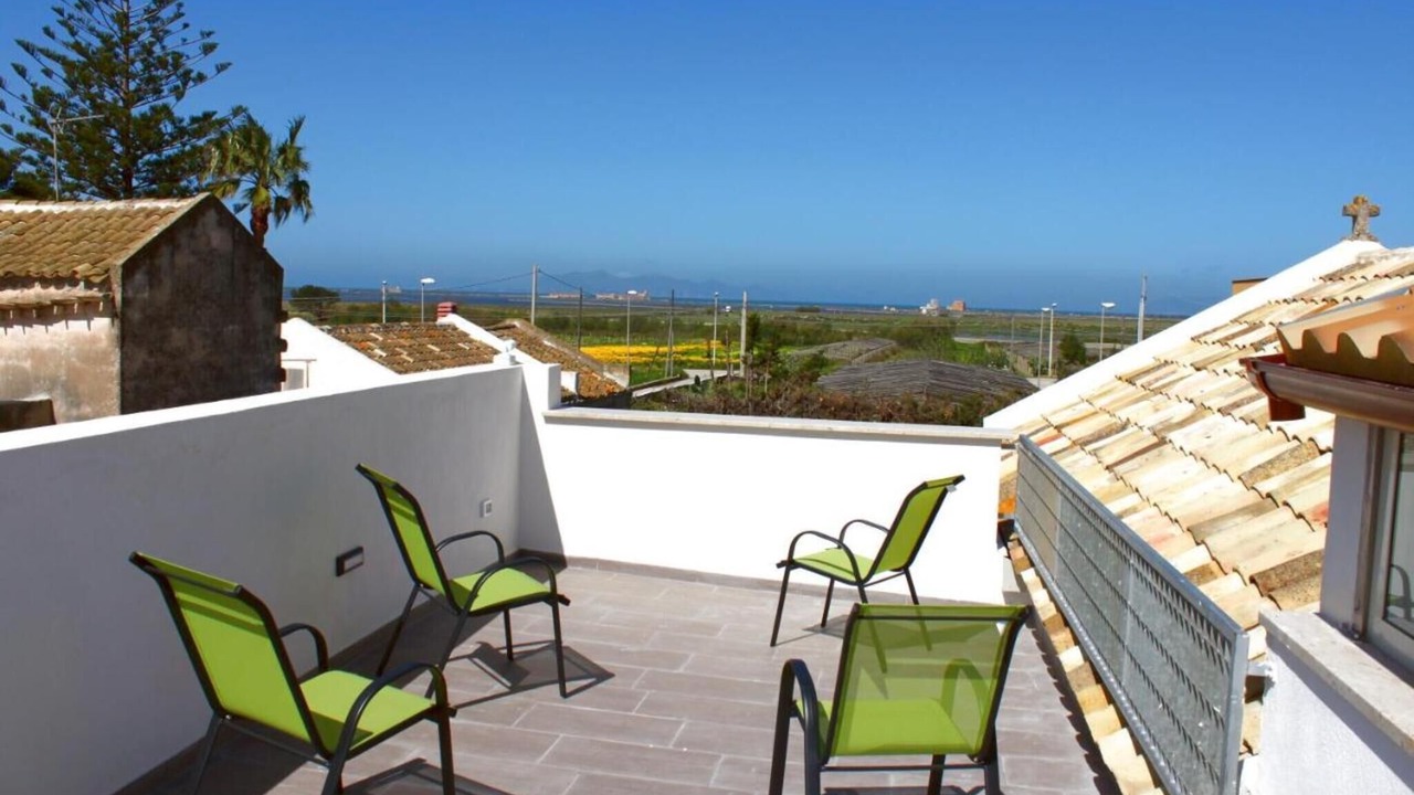 Photo of Patio Balcony in Birgi Vecchi