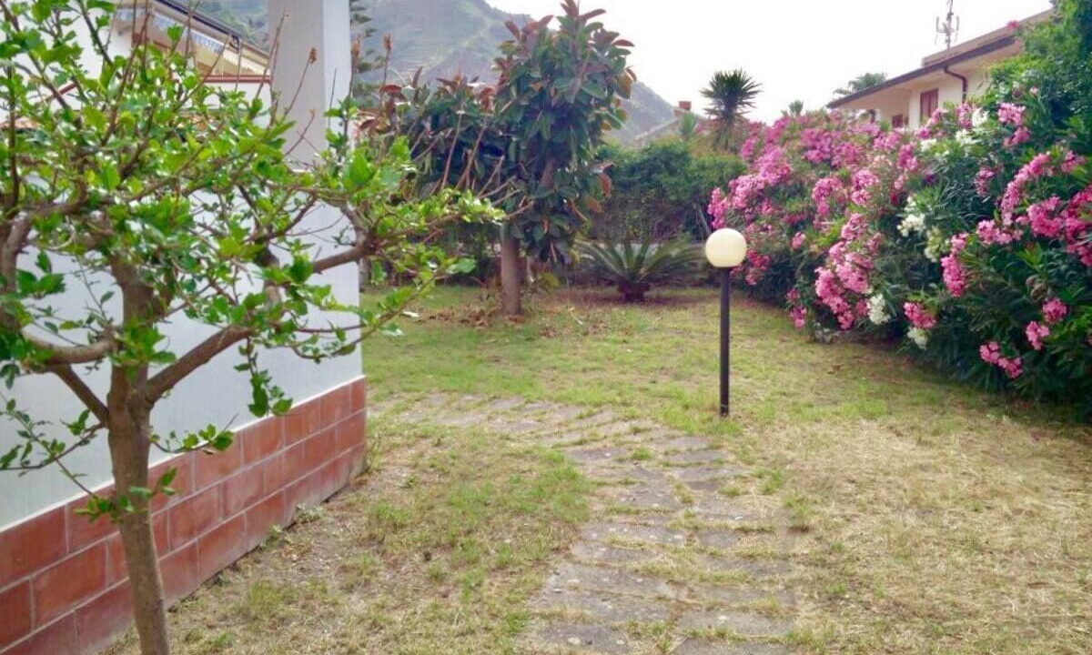Photo of Outdoor in Piraino