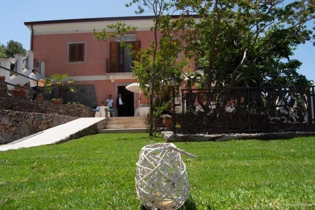 Photo of Outdoor in Capri Leone