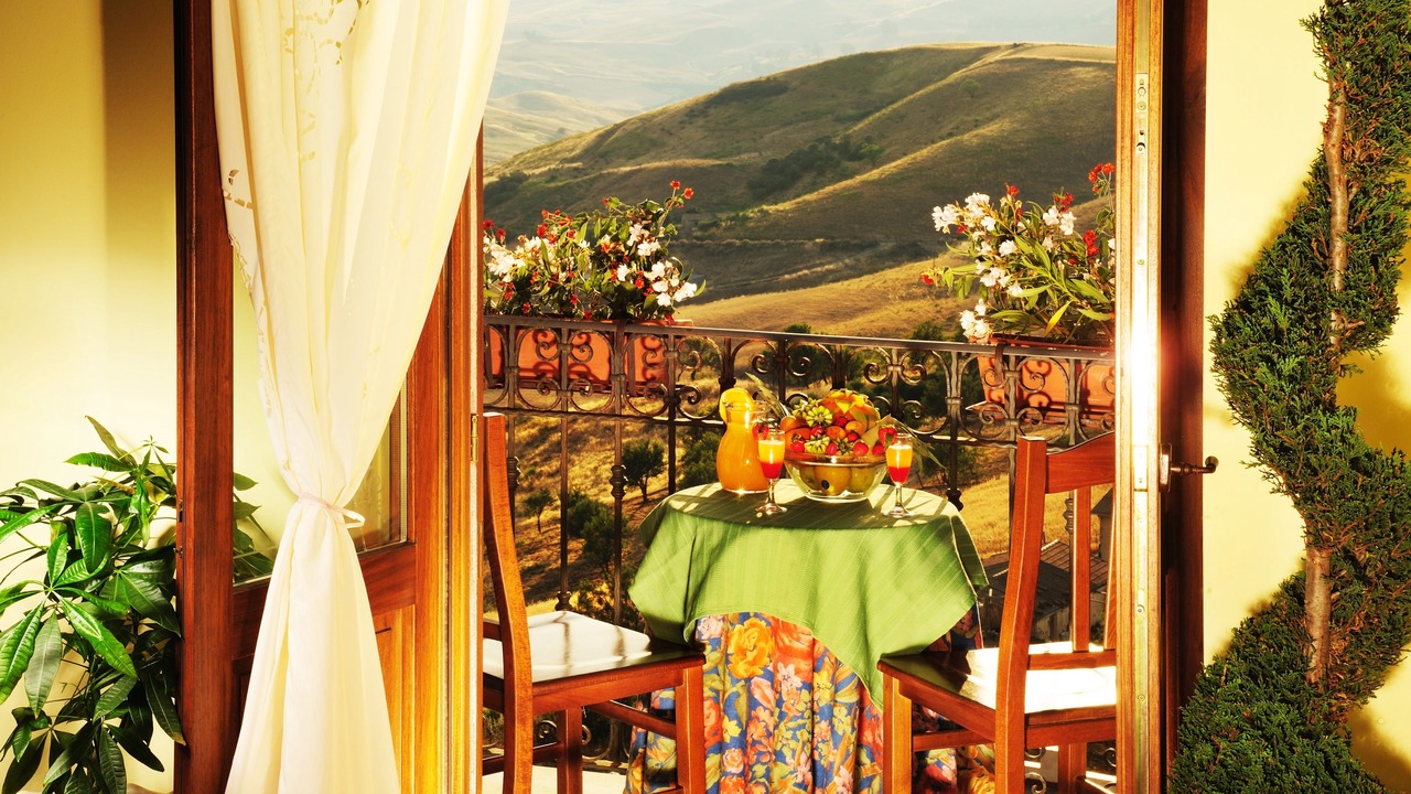 Photo of Patio Balcony in Alia