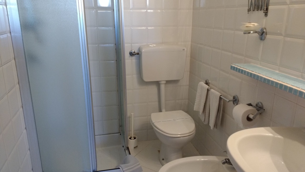 Photo of Bathroom in Vulcano Porto