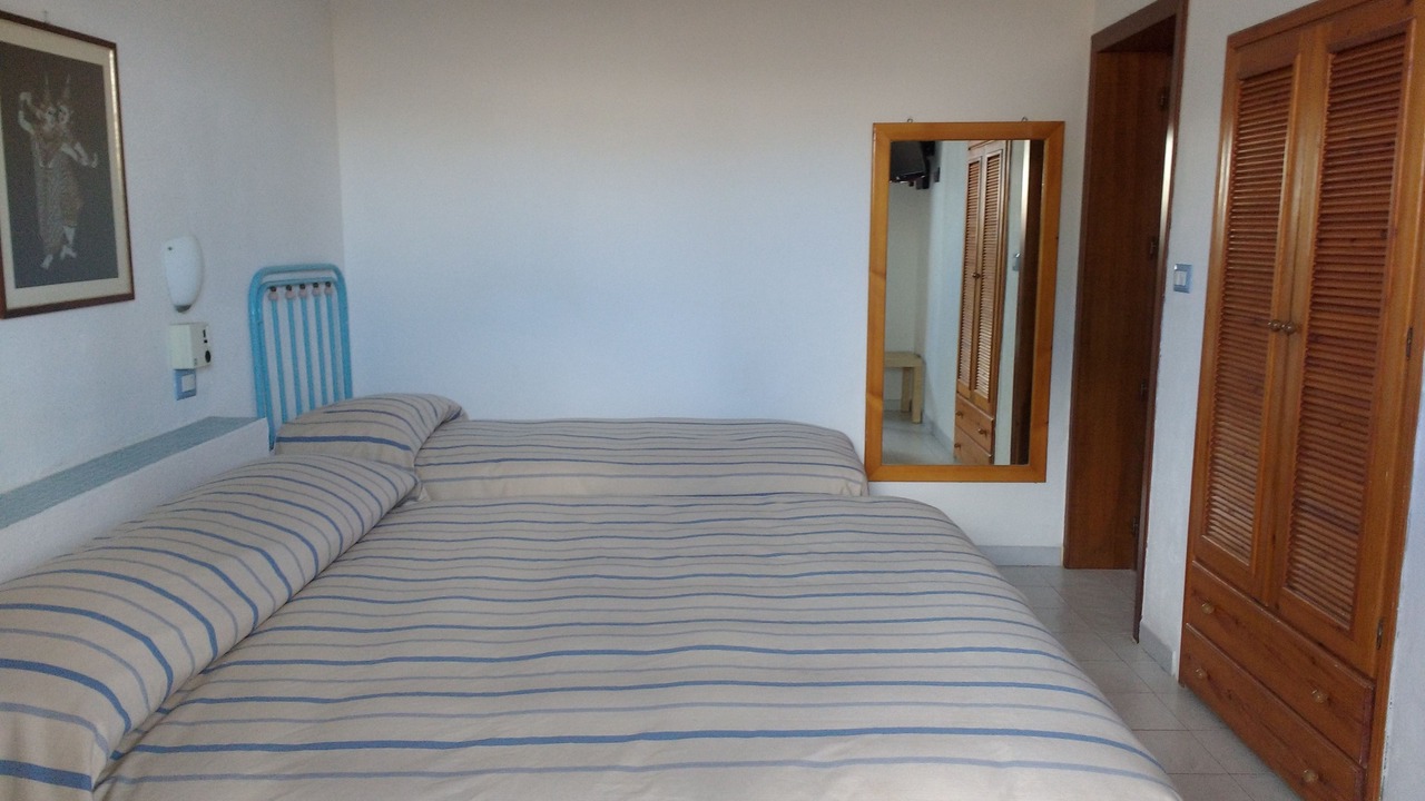 Photo of Bedroom in Vulcano Porto