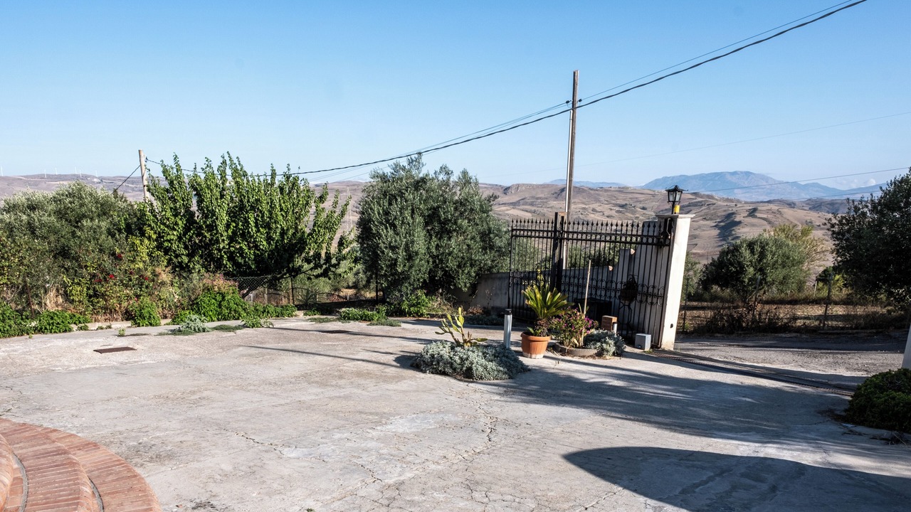 Photo of Outdoor in Landro