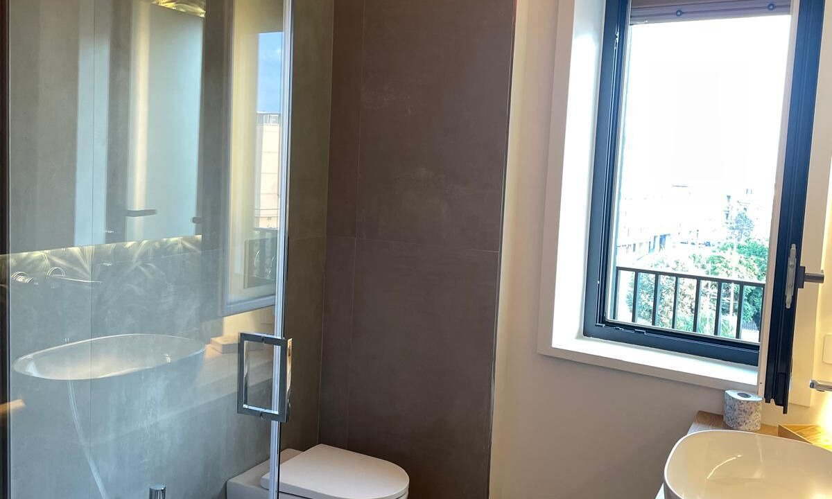 Photo of Bathroom in Picanello-Ognina-Barriera-Canalicchio