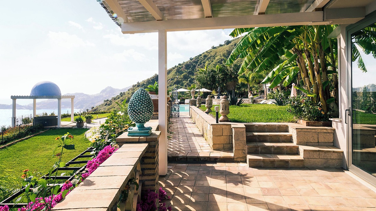 Photo of Patio Balcony in Letojanni