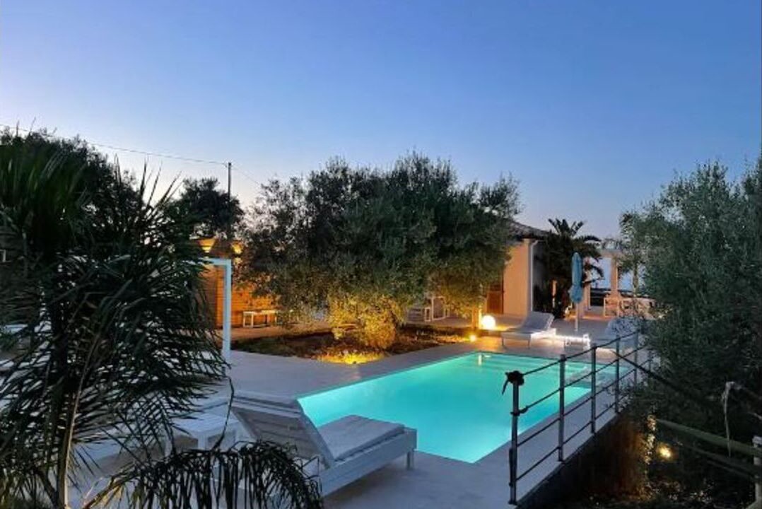 Photo of Outdoor in Pollina