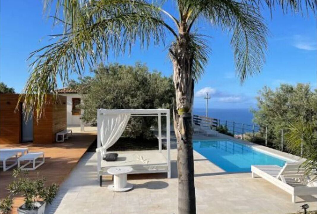 Photo of Outdoor in Pollina