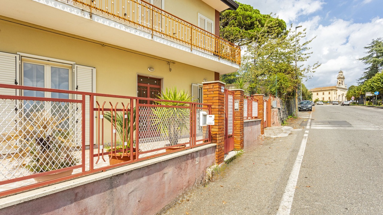 Photo of Outdoor in Milo