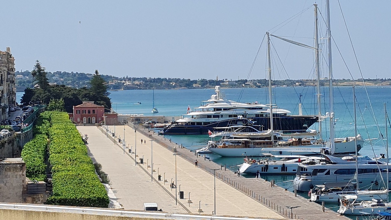 Photo of Others in Brucoli