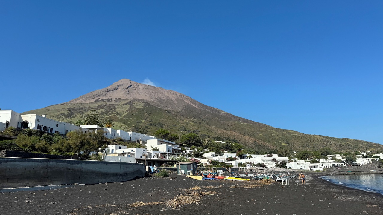 Photo of Others in Stromboli