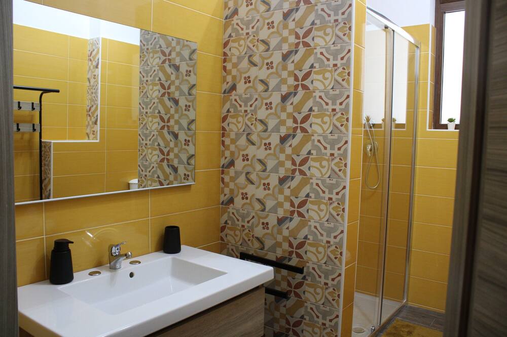 Photo of Bathroom in Coste