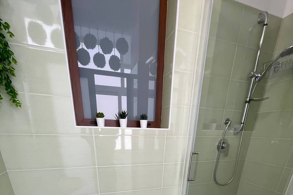 Photo of Bathroom in Coste