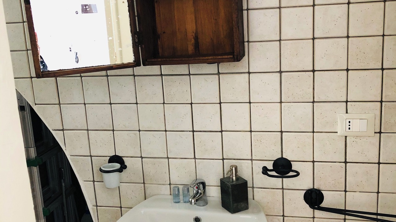 Photo of Bathroom in Enna