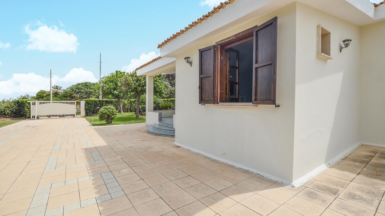 Photo of Patio Balcony in San Lorenzo