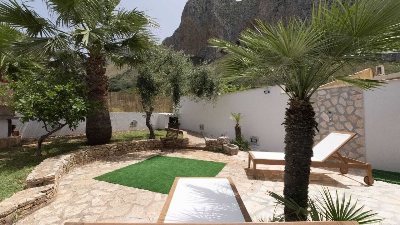 Photo of Outdoor in Macari