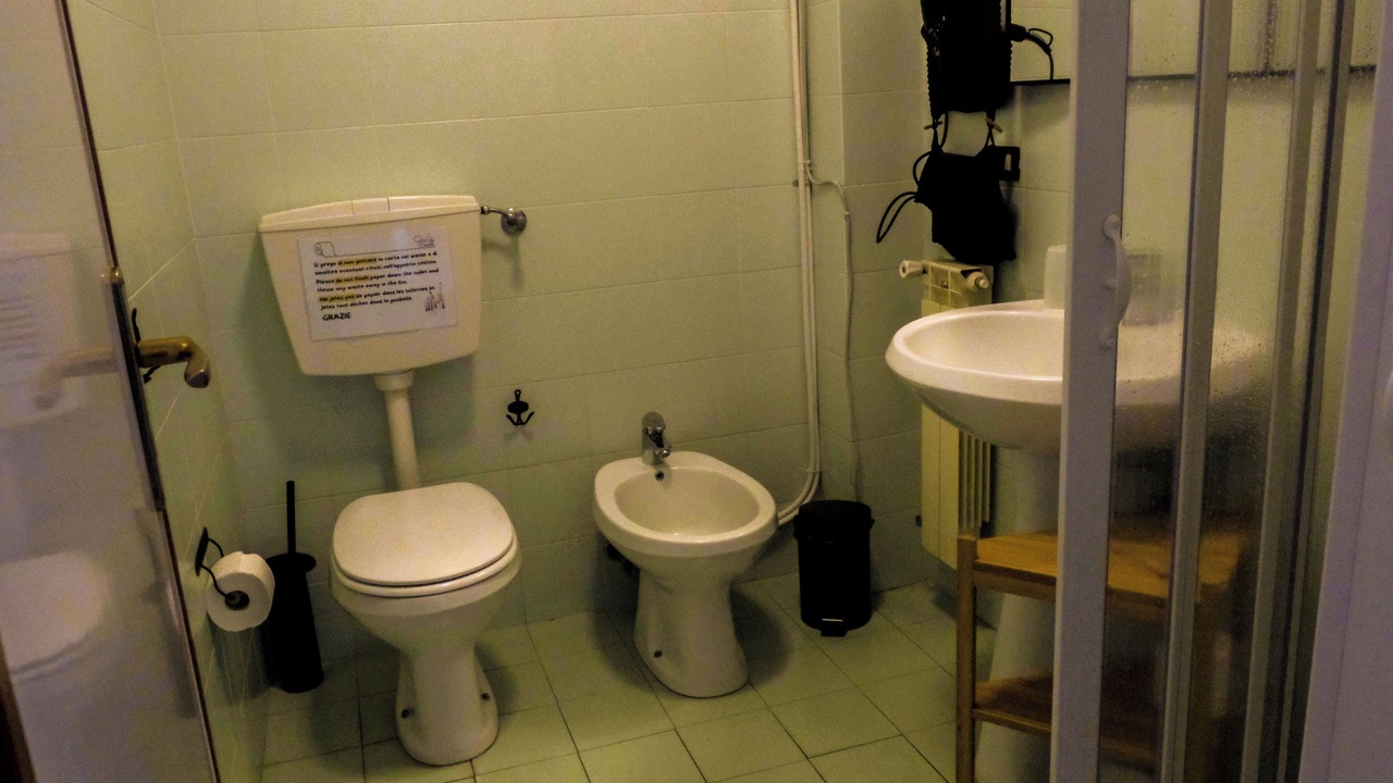 Photo of Bathroom in Contrada Pantano d'Arci